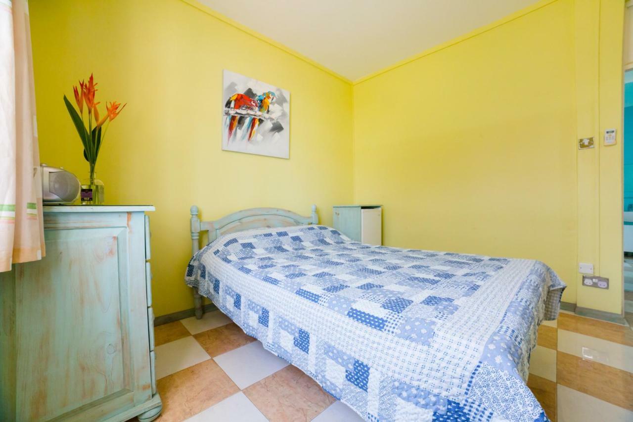 Villa Bella Charming Beachfront Guesthouse Blue Bay Ngoại thất bức ảnh