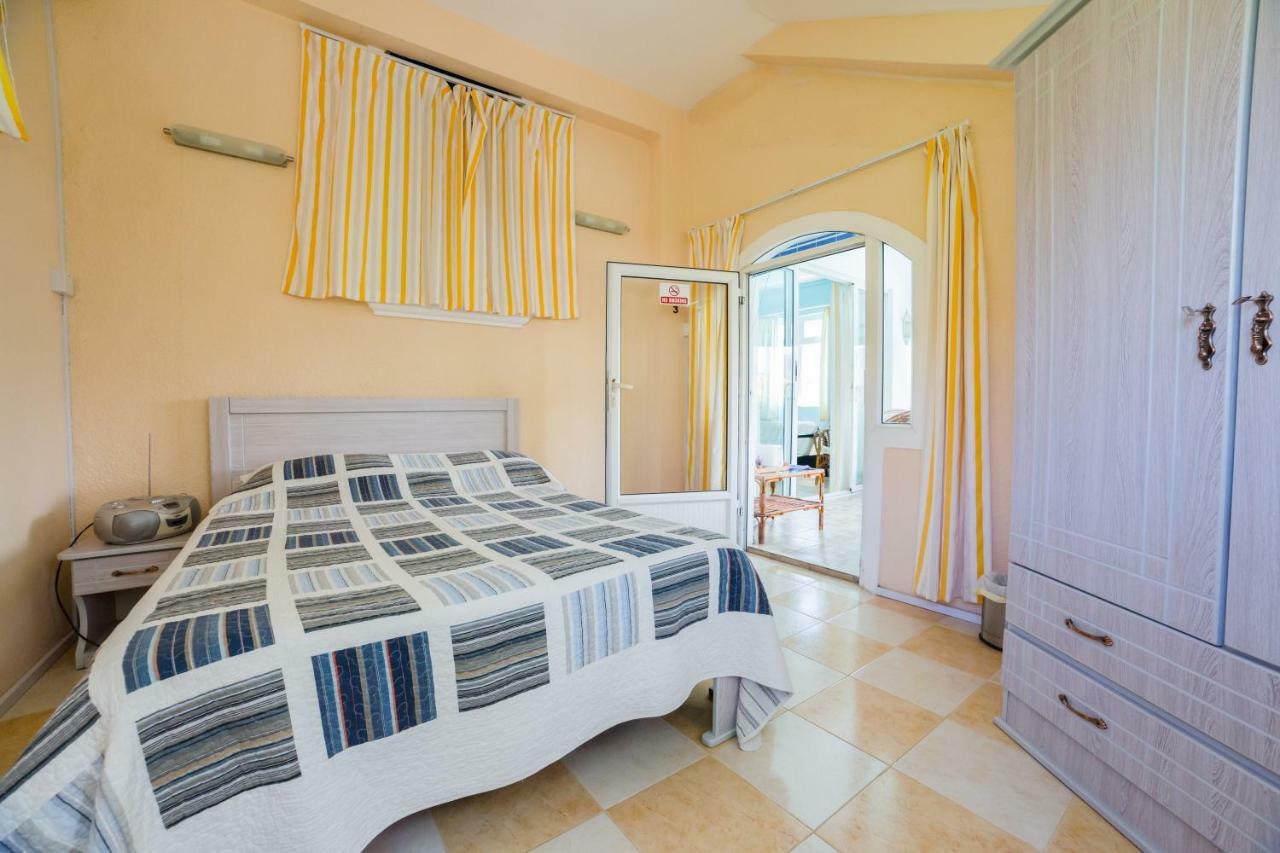 Villa Bella Charming Beachfront Guesthouse Blue Bay Ngoại thất bức ảnh